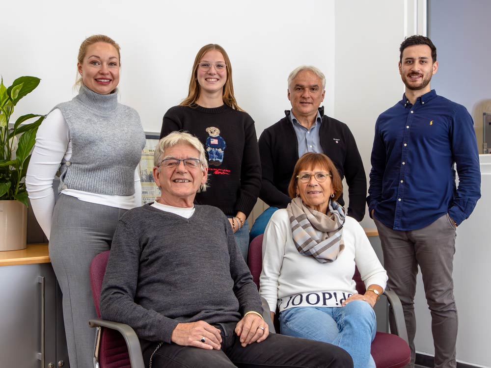 Verwaltung und Team von Team Hausbau